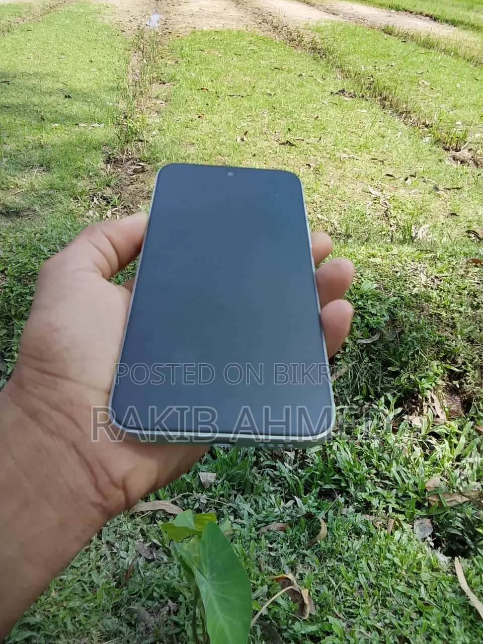 Infinix Hot 70 128 GB Orange