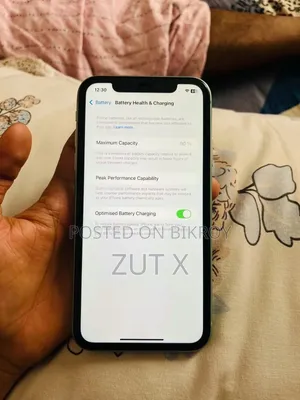 Apple iPhone 11 64 GB Gray
