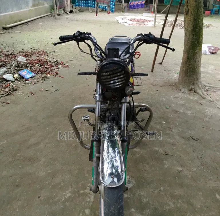 বাজাজ সিটি ১০০ ২০১৫ লাল