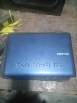 Laptop Samsung NP-N102 2GB Intel Atom HDD 250GB