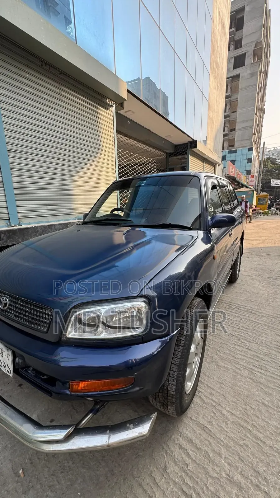 Toyota RAV4 1995 Blue
