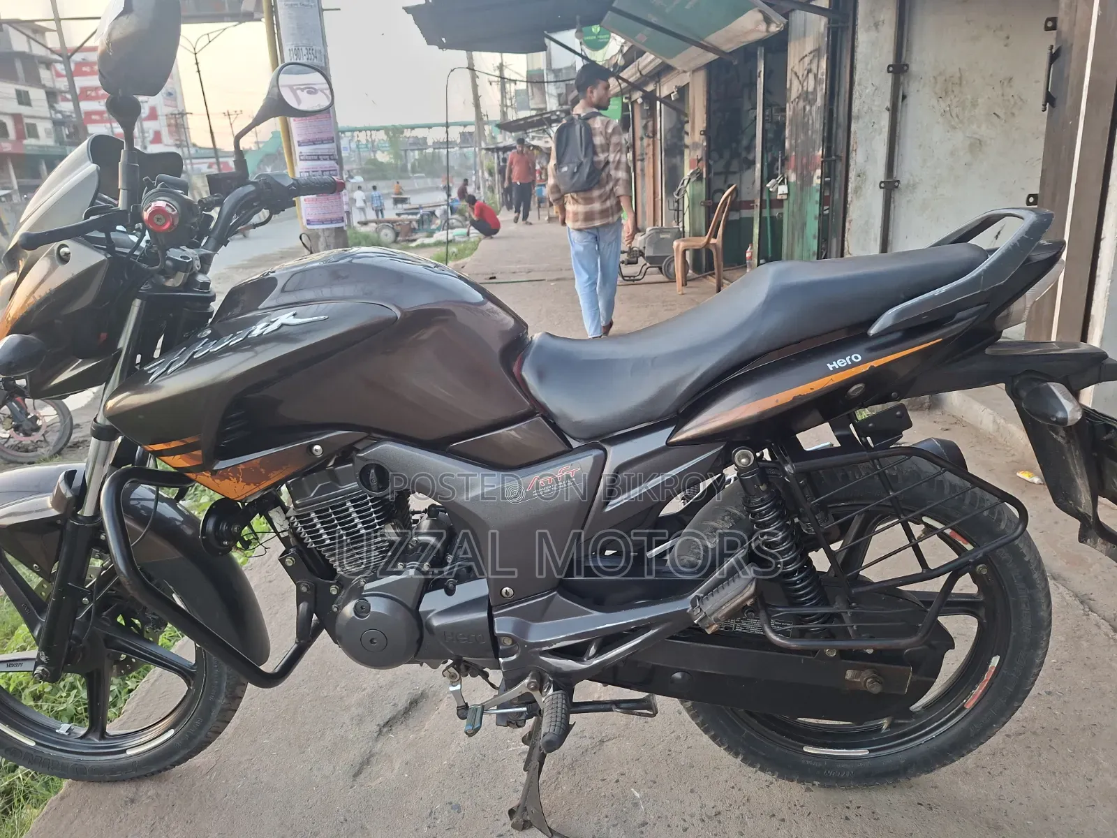 Hero Hunk 2018 Brown