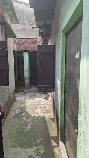 নারায়ণগঞ্জে ৩ বেডরুমের বাড়ি বিক্রয়