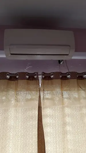Midea AC Inverter 1 Ton
