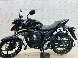 সুজুকি জিক্সার ২০২৬ ব্ল্যাক