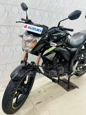 সুজুকি জিক্সার ২০২৬ ব্ল্যাক