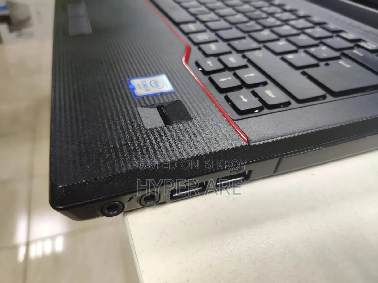 Laptop Fujitsu Lifebook E546 4GB Intel Core i5 SSD 128GB