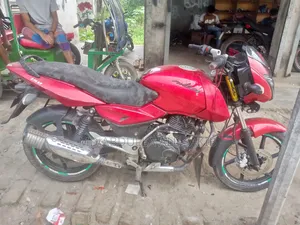 Bajaj Pulsar 150 2011 Red