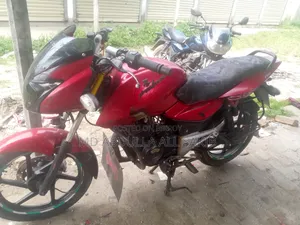 Bajaj Pulsar 150 2011 Red