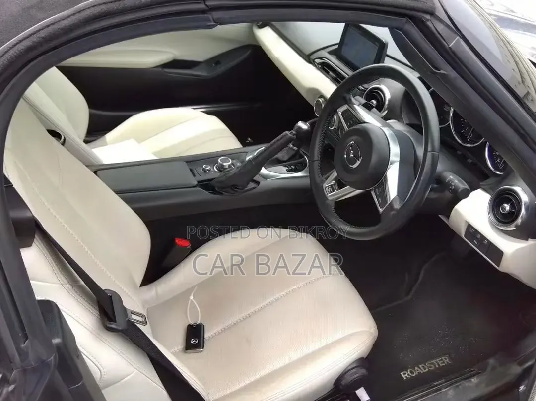 Mazda MX-5 2022 Gray