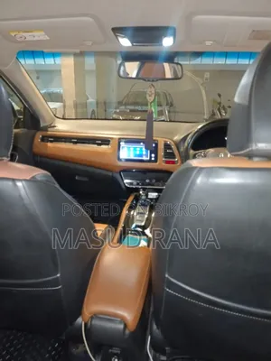 Honda Vezel 1.5 Two-Wheel Drive 2014 Pearl