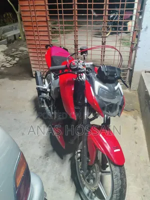 TVS Apache RTR 160 4V 2020 Red