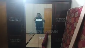 ৪ পার্ট আলমিরা