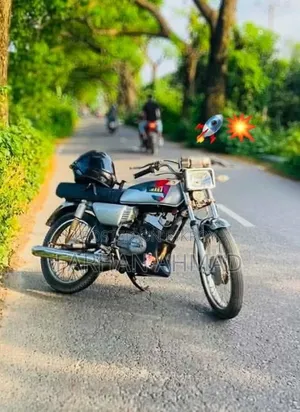 Yamaha 2020 Silver