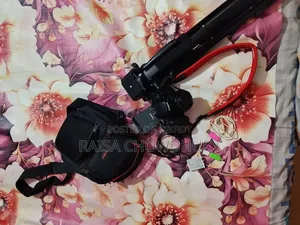 DSLR Camera Canon 600D