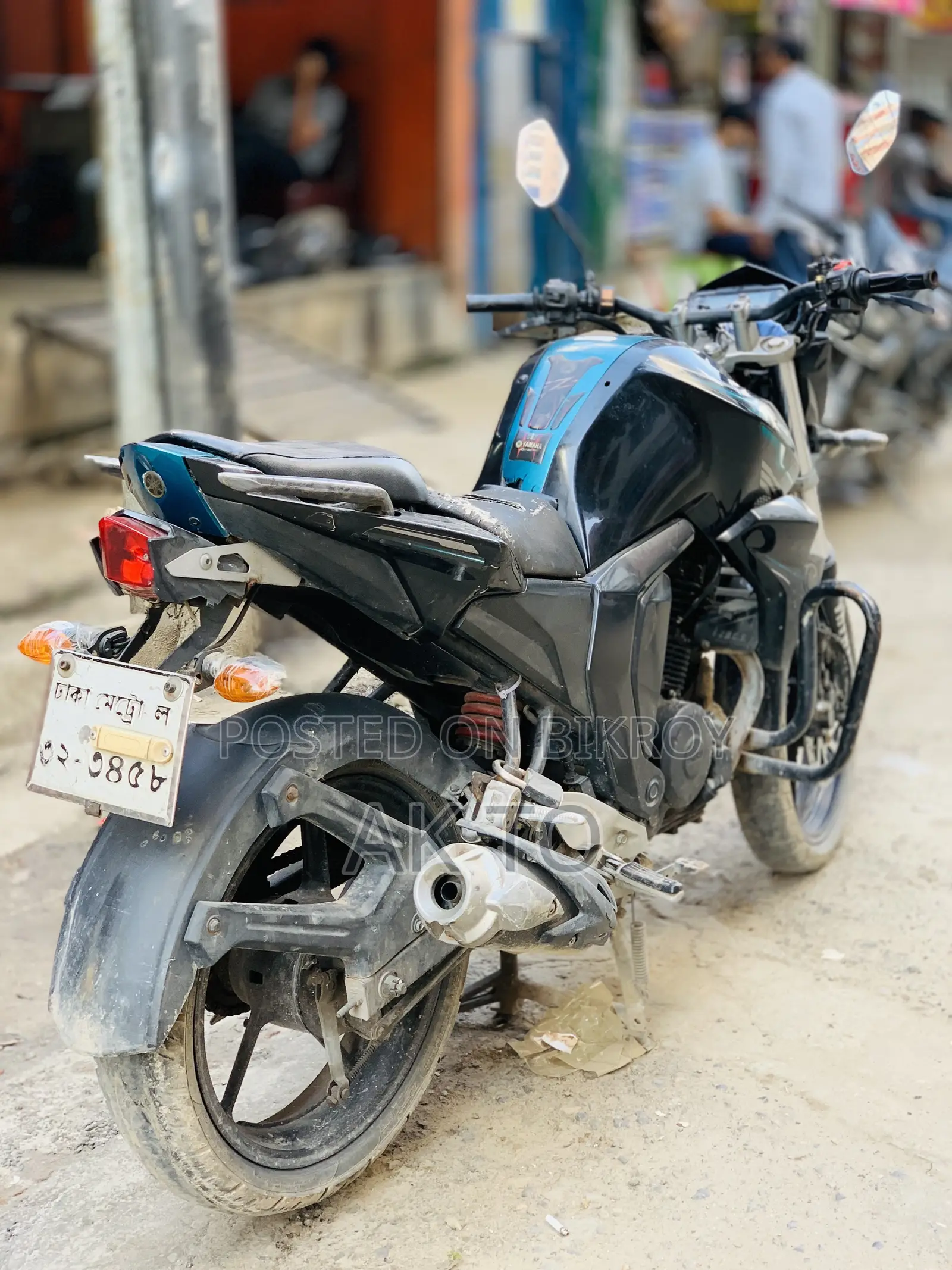 ইয়ামাহা এফজেডএস ভি২ ২০১৬ ব্ল্যাক
