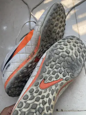 Turf Shoes Size 44-45