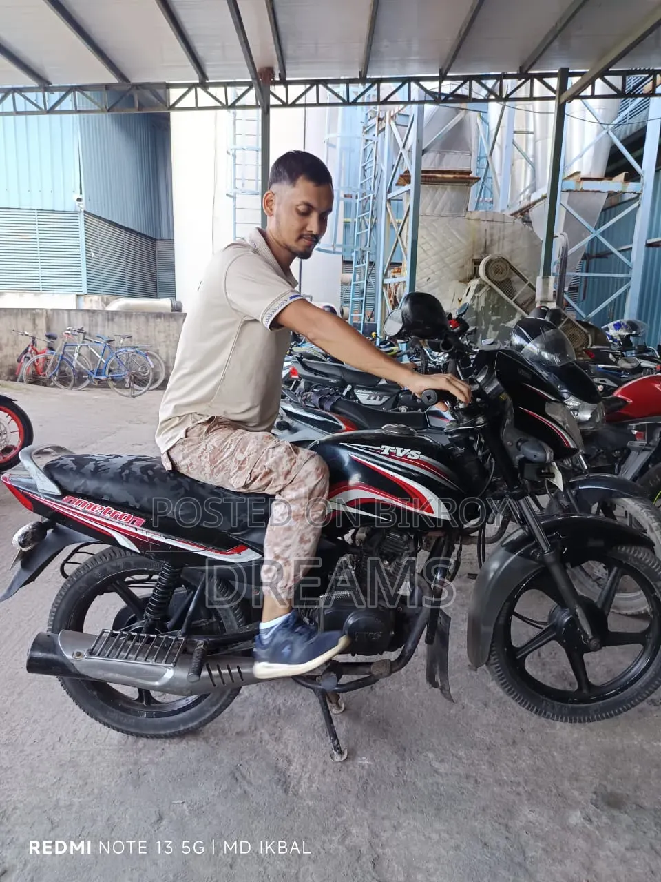 টিভিএস মেট্রো ২০১৭ ব্ল্যাক
