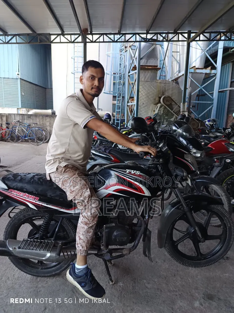 টিভিএস মেট্রো ২০১৭ ব্ল্যাক