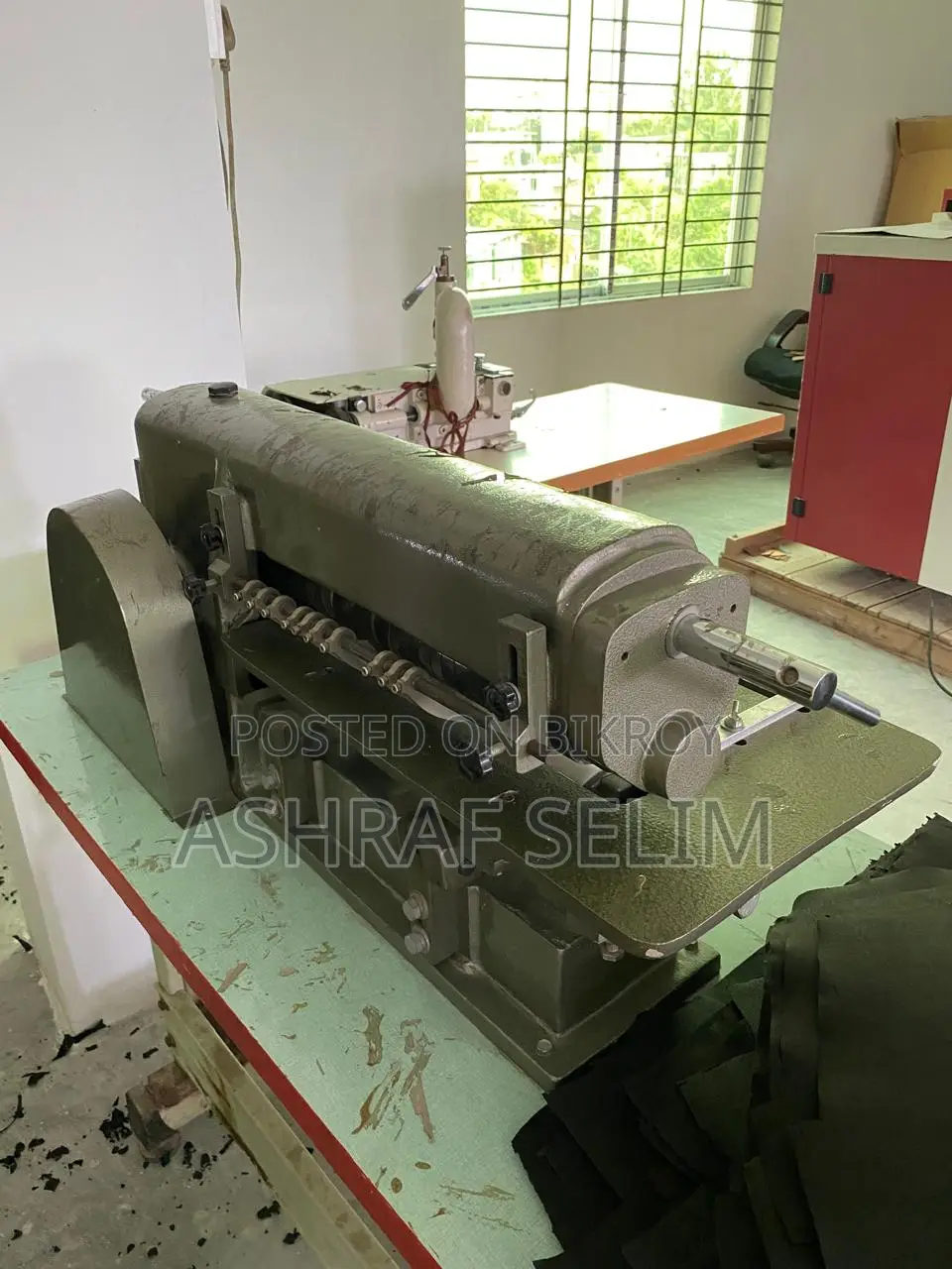 লেদার গoods ফ্যাক্টরি মেশিন বিক্রয়