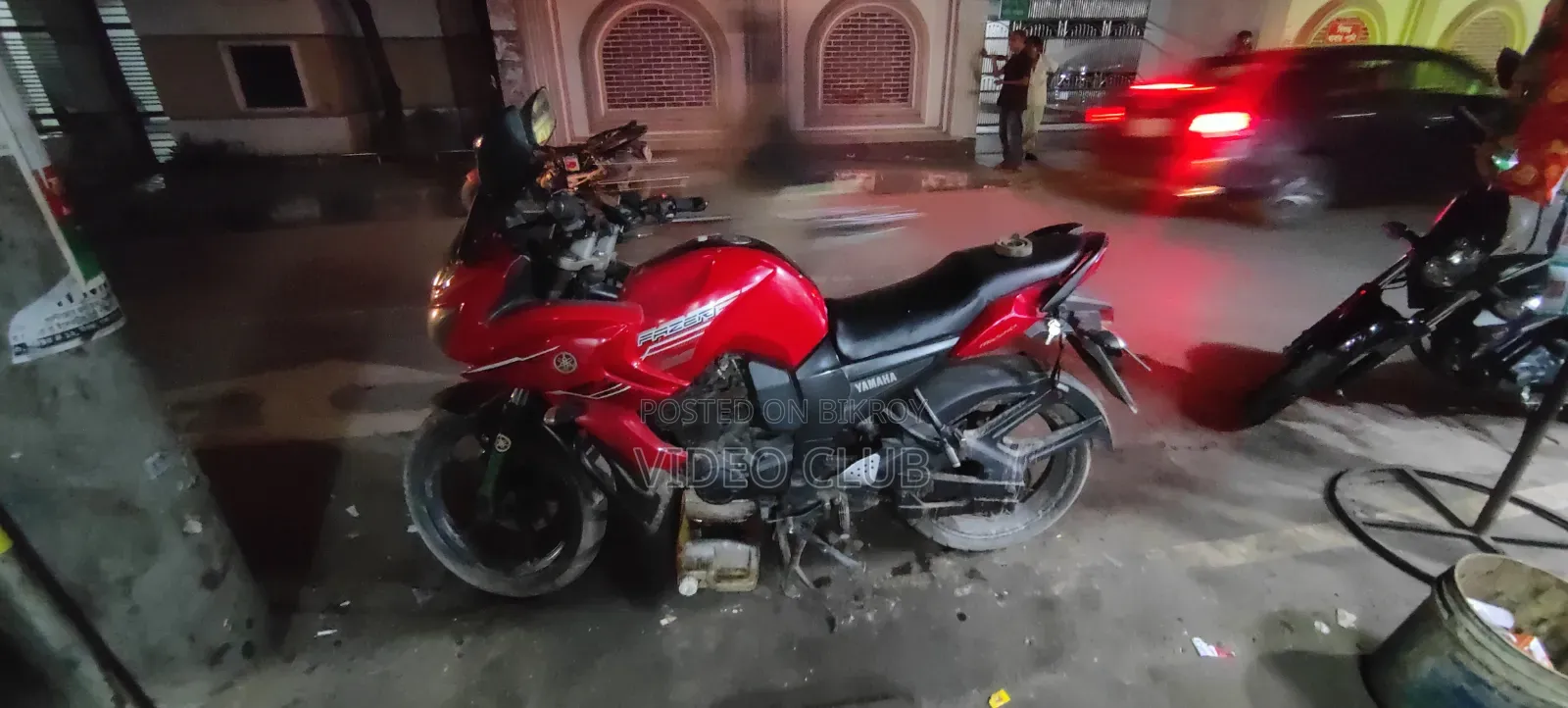 Yamaha Fazer V1 2017 Red