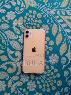 Apple iPhone 11 64 GB White