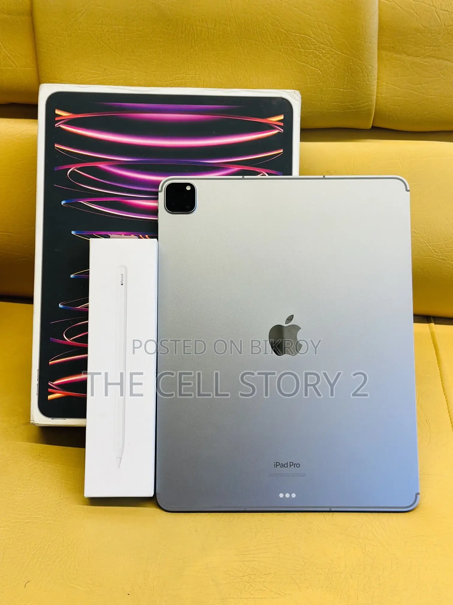 Apple iPad Pro 12.9 (2022) 128 GB Gray