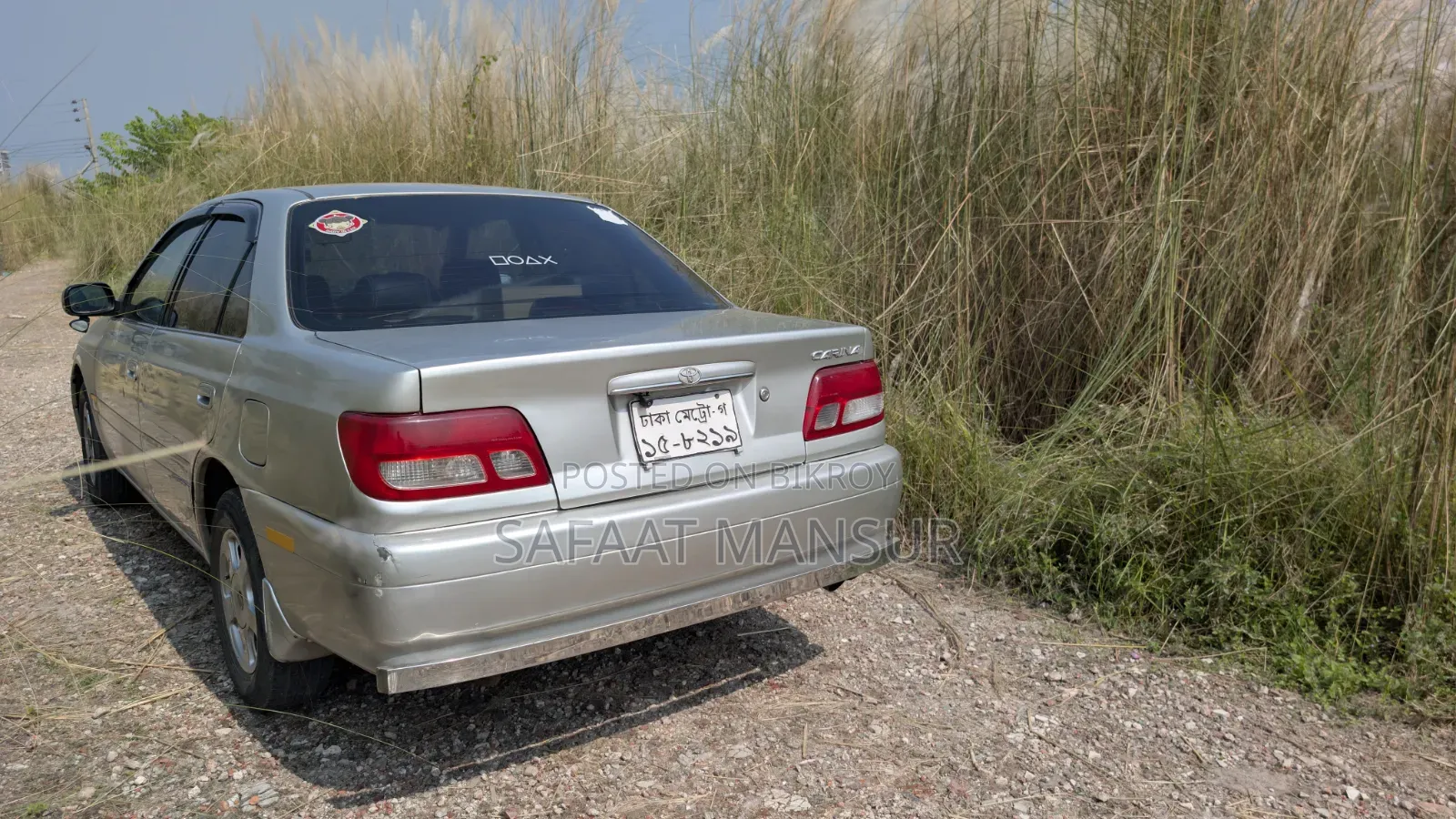 Toyota Carina 1.5 Front-Wheel Drive Sedan 2000 Silver