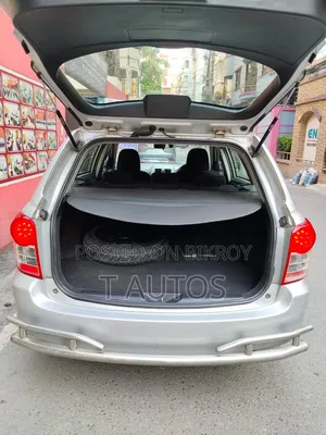 Toyota Axio 2011 Silver