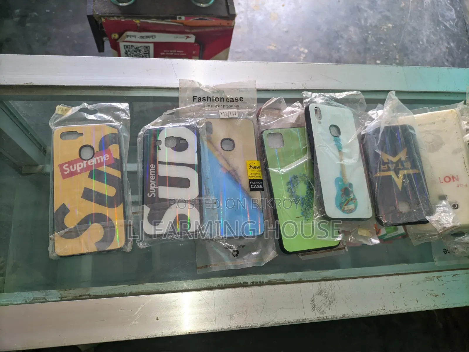 Mobile Protective Glass/Cover and Headphones