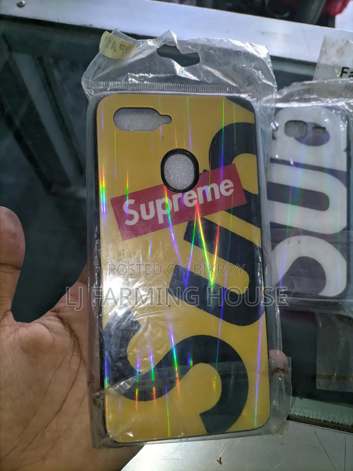 Mobile Protective Glass/Cover and Headphones