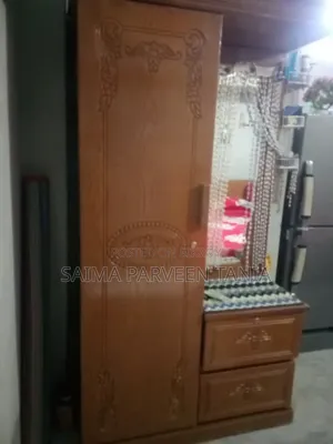 Mleyesiyan Wood Khater Sokej Almirah Sistem Dressing Table