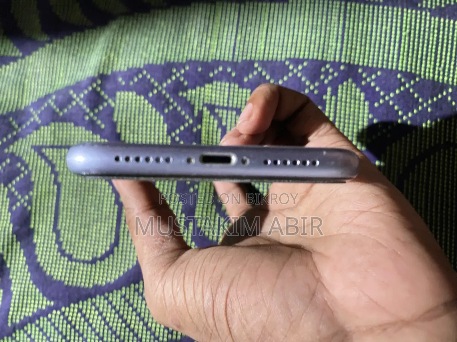অ্যাপল আইফোন ১১ ৬৪ জিবি