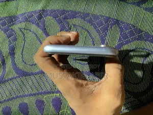 অ্যাপল আইফোন ১১ ৬৪ জিবি