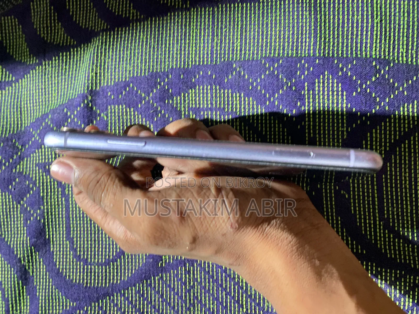 অ্যাপল আইফোন ১১ ৬৪ জিবি