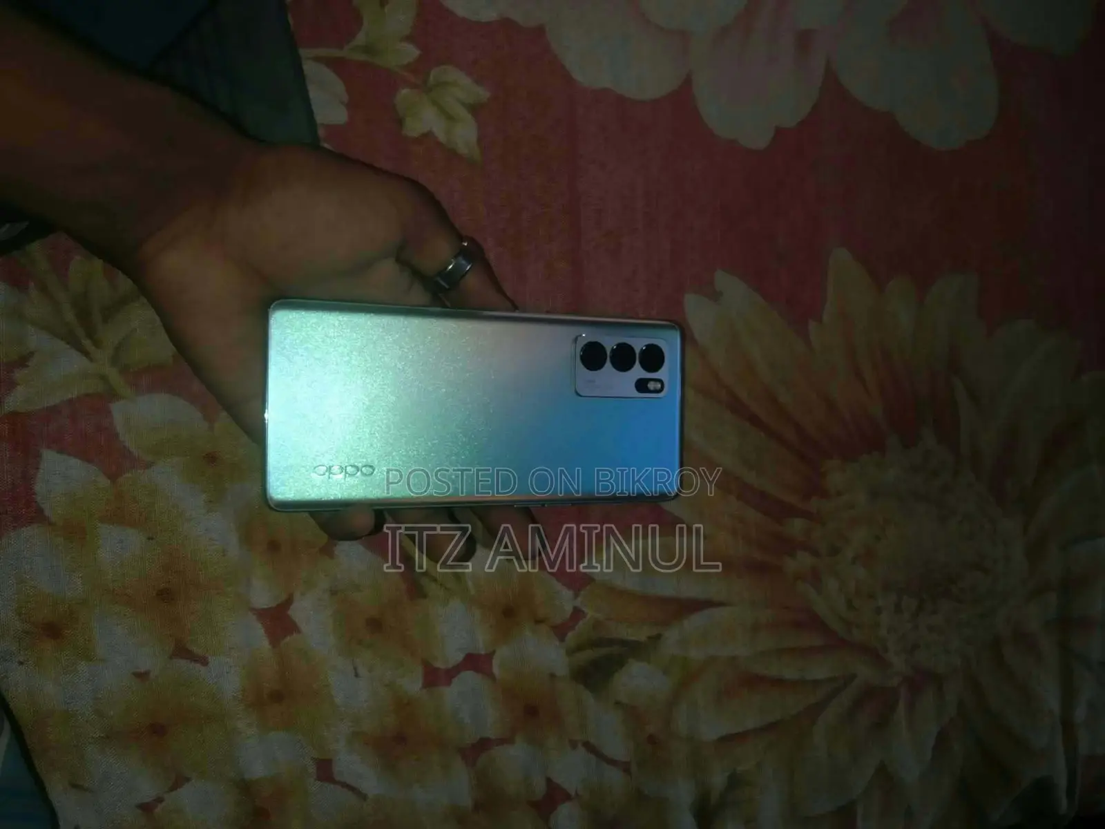অপ্পো রেনো ২৫৬ জিবি নীল