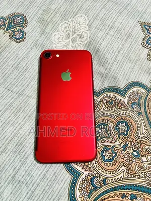 Apple iPhone 7 128 GB Red