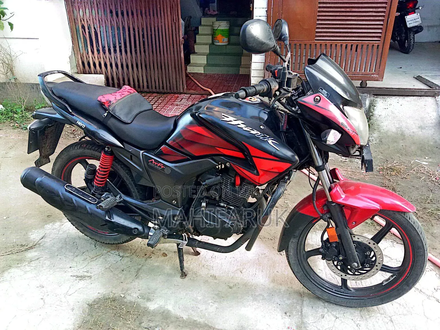 Hero Hunk 2021 Red