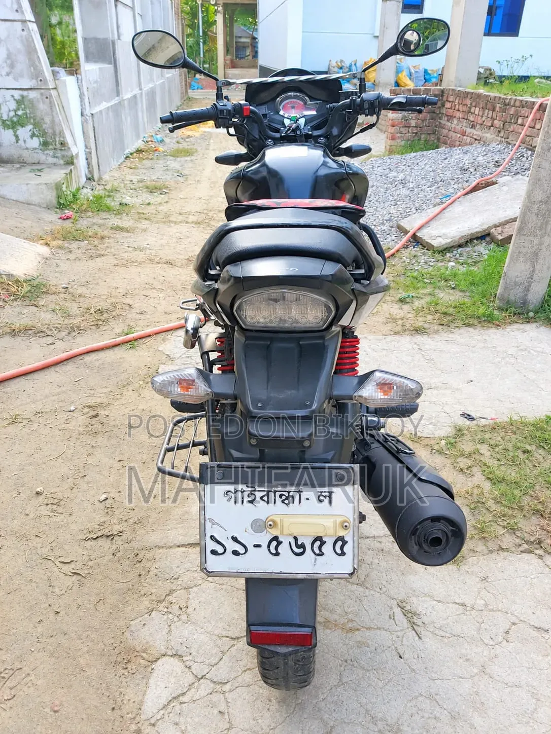 Hero Hunk 2021 Red