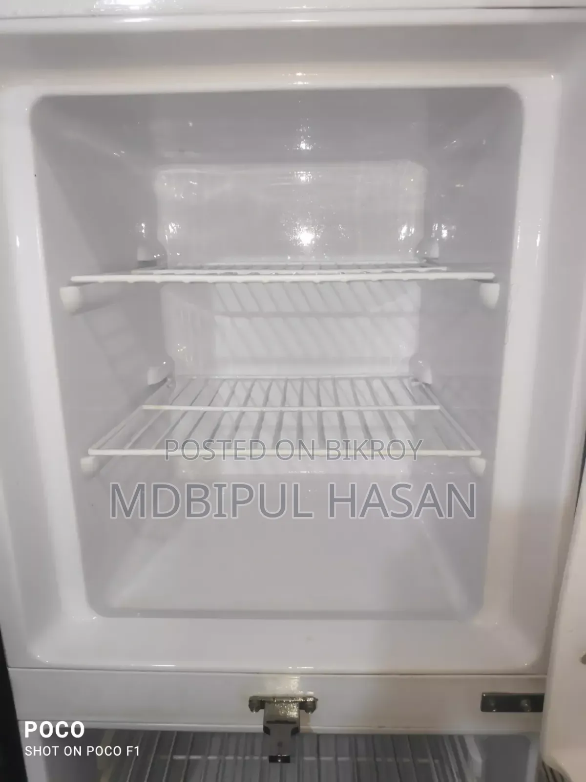 খুবই ভালো মানের একটি ফ্রীজ