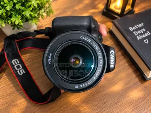 Canon D2000