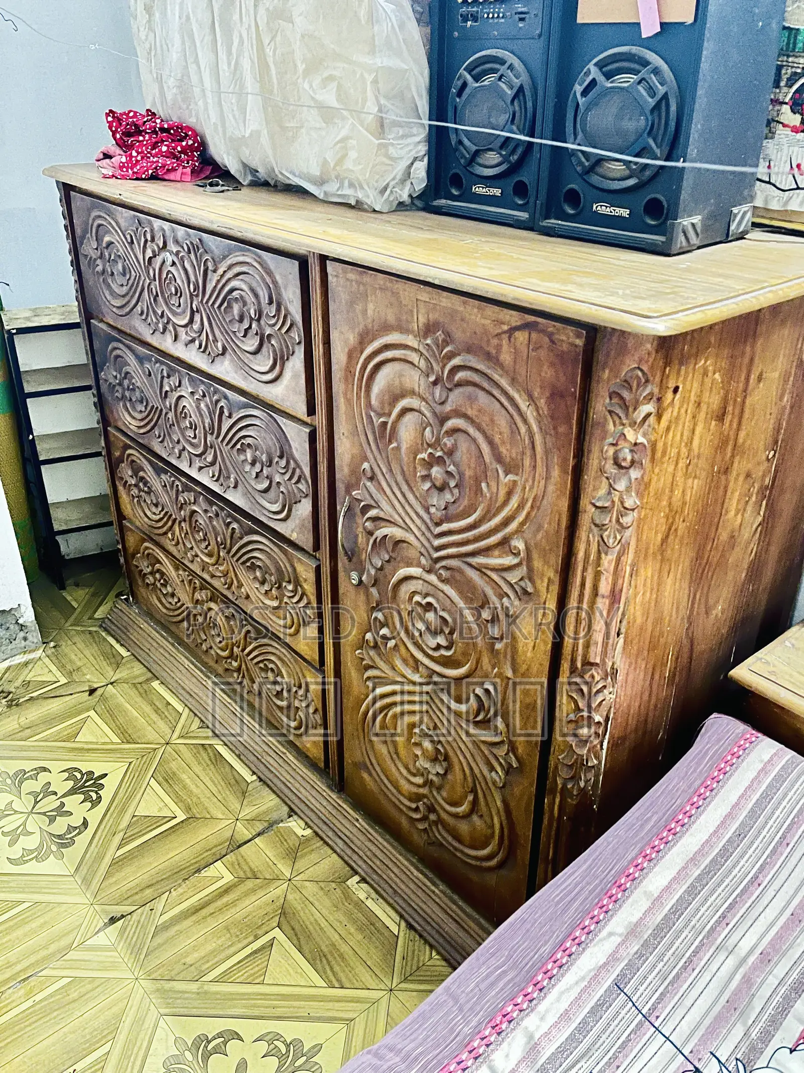 কড়ই কাঠের খাট ও ওয়ারড্রপ 