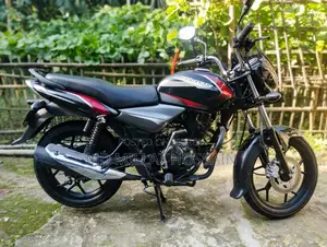 Bajaj Discover 125 2020 Black