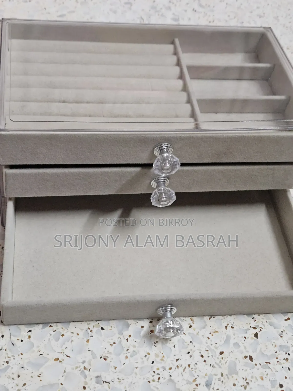 জুয়েলারি বক্স