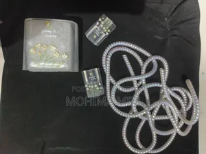 আইফোন চার্জার কাভার
