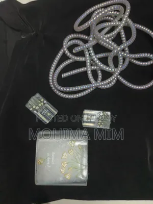 আইফোন চার্জার কাভার