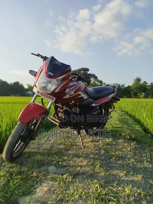 টিভিএস মেট্রো ২০১৭ লাল