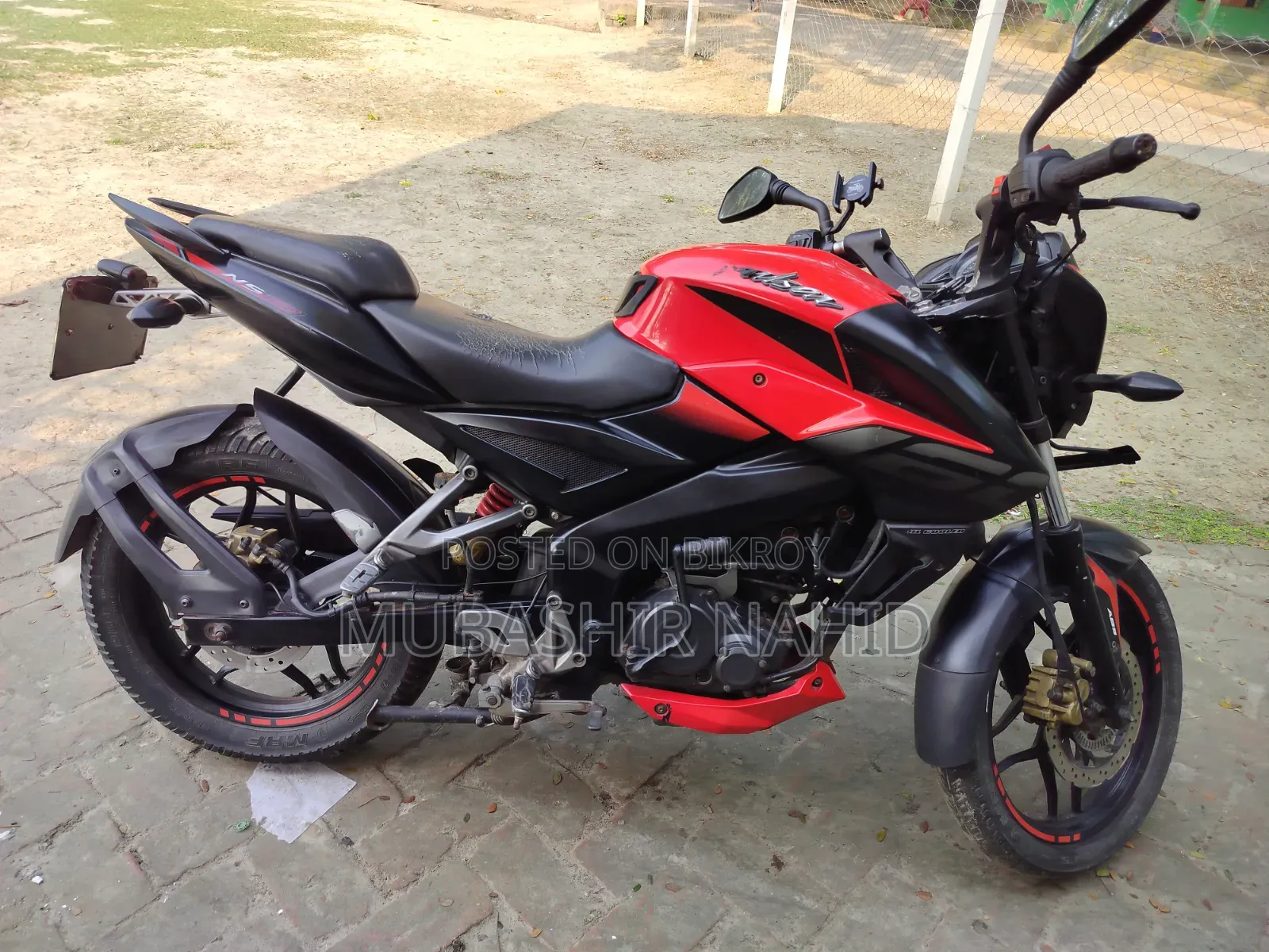 Bajaj Pulsar NS 160 2020 Red