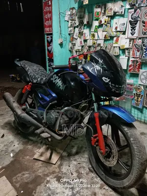টিভিএস আপাচে আরটিআর ১৬০ ২ভি ২০১২ কালো