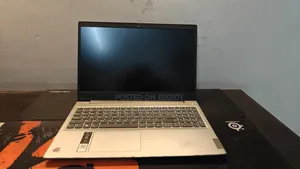 Laptop Lenovo Ideapad 3 4GB Intel Core i3 HDD+SSD 1T